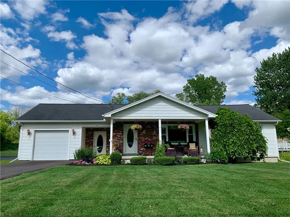 6680 E Lake Rd, Auburn, NY 13021