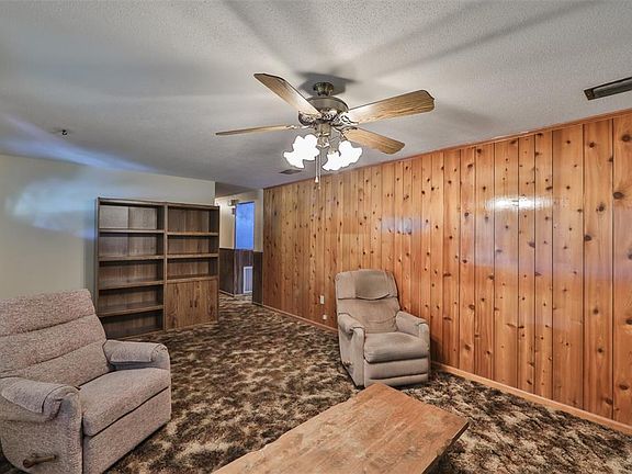 4th image of 5106 Twin Pine Dr