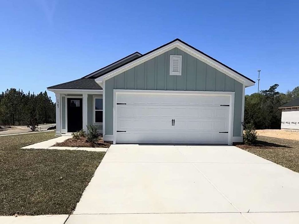 1st image of 1303 King Oaks Loop