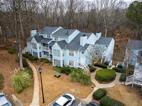 711 Glenleaf Dr, Peachtree Corners, GA 30092