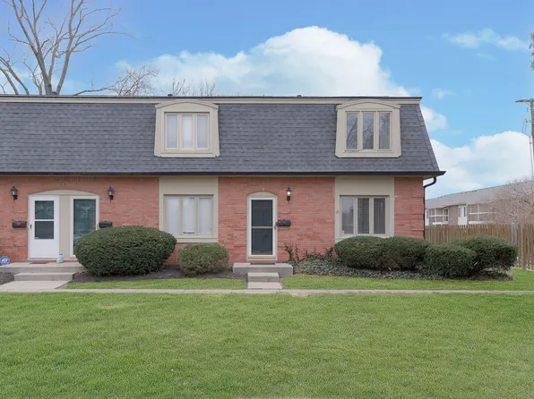 1161 Canterbury Sq S, Indianapolis, IN 46260