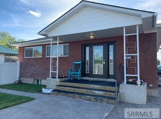 495 N Shilling Ave, Blackfoot, ID 83221