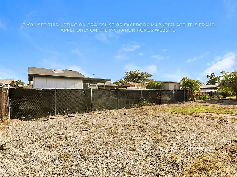 8712 W Turney Ave — Photo 15