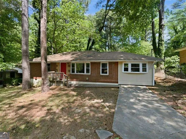 3166 Sandusky Dr, Decatur, GA 30032