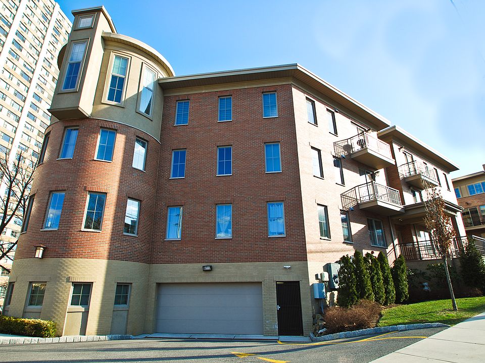 1st image of 250 Laird Ave #C0302-302
