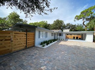 630 Corwood Dr, Sarasota, FL 34234