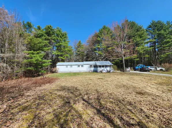 99 Bull Run Road, Wales, ME 04280