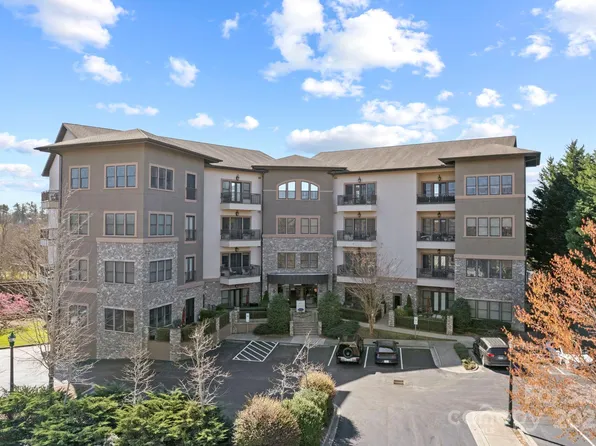 350 E Allen St Suite 402, Hendersonville, NC 28792