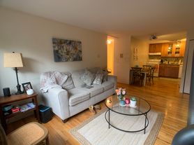 Kelton St #11