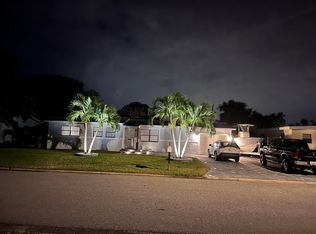 216 NE 2nd Ter, Satellite Beach, FL 32937