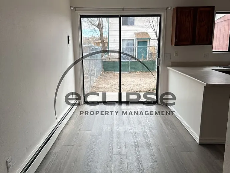 3247 Main St #1 — Photo 6