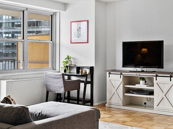 3rd image of 151 Tremont St APT 16A