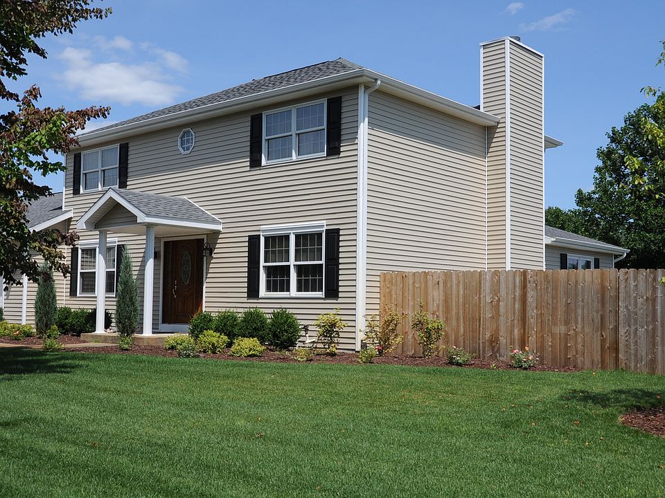 1st image of 54688 Dawn Dr