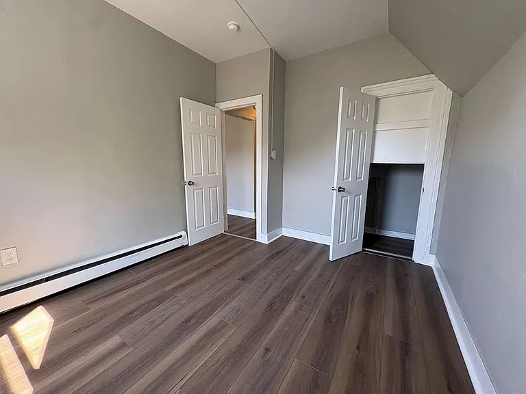 24 Shelter St #22 — Photo 7