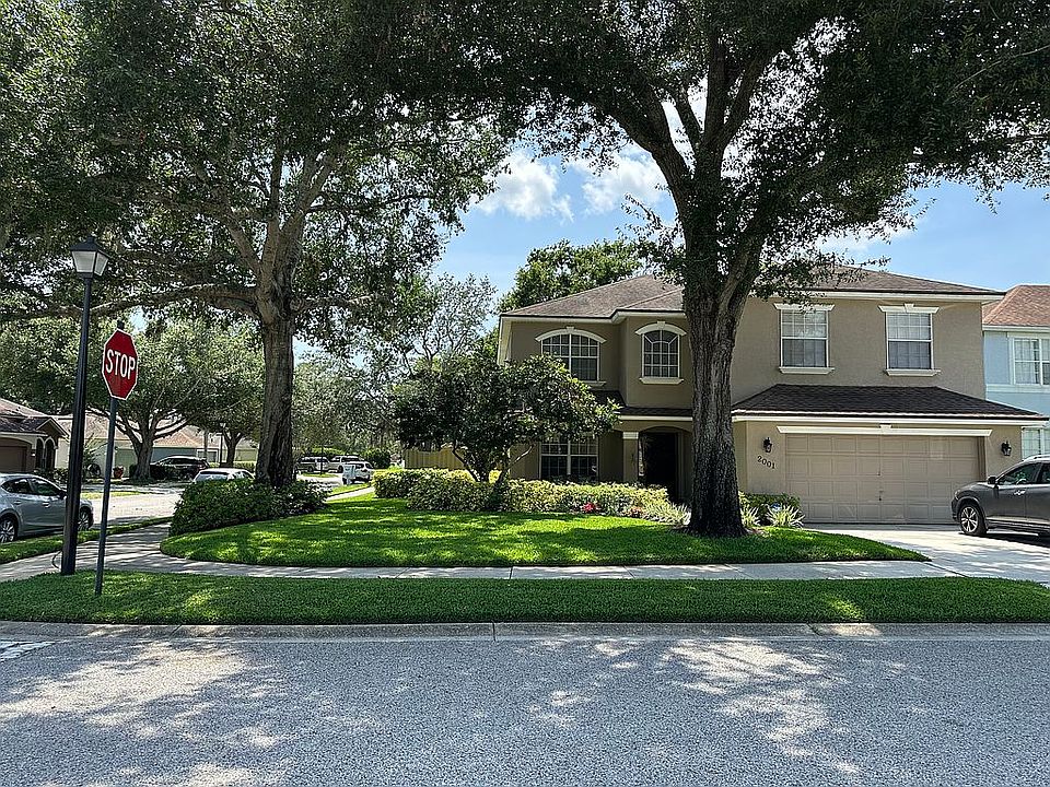 2nd image of 2001 Chapman Oaks Dr