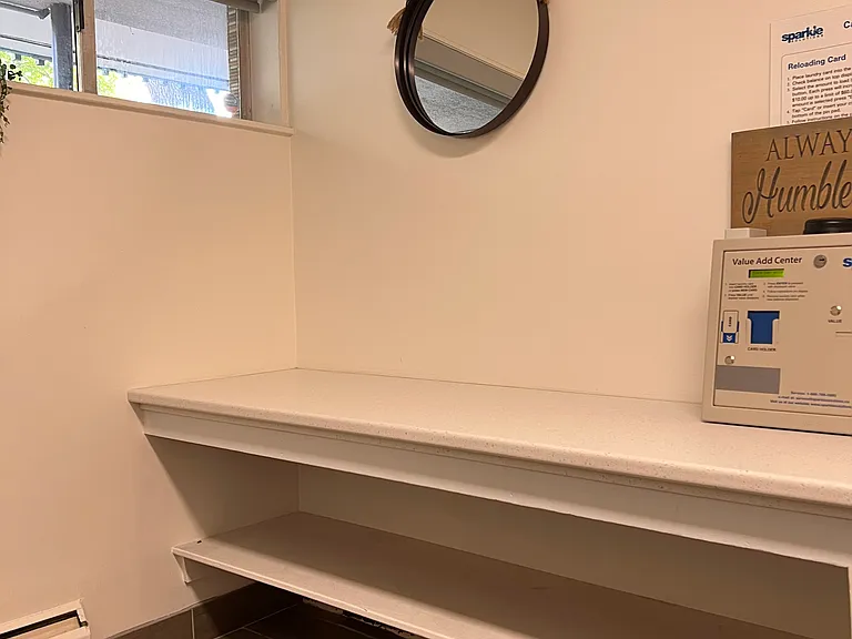 126 Mount Benson St #208 — Photo 6