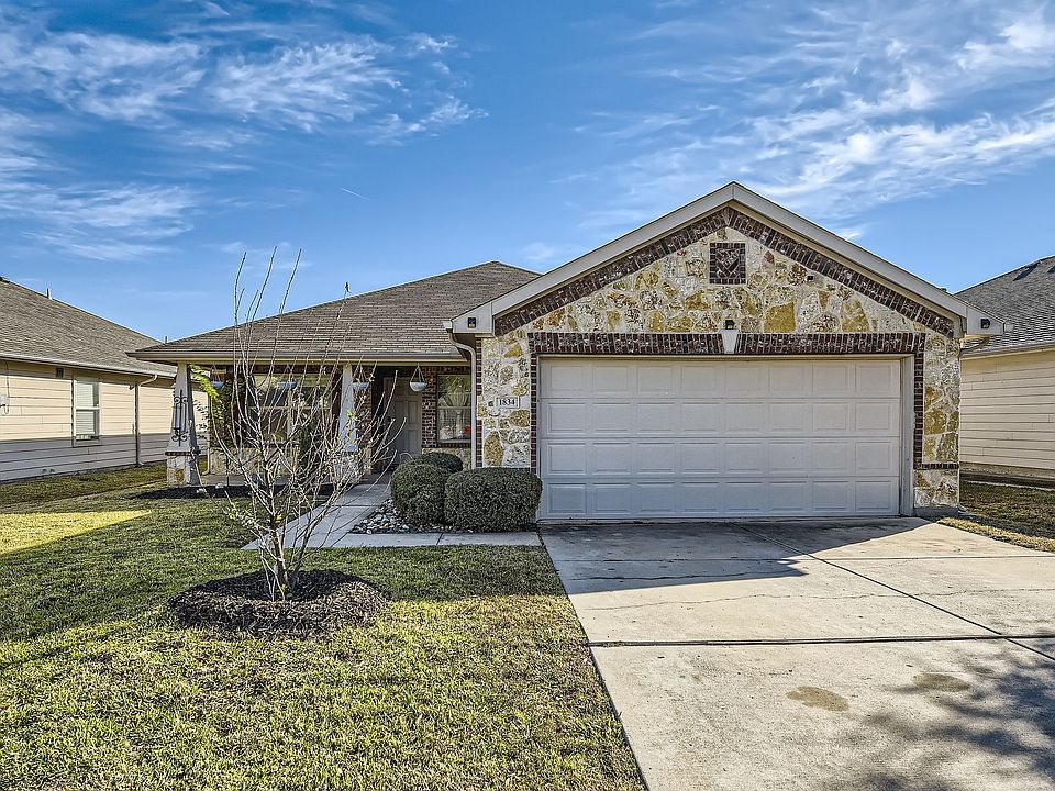1st image of 1834 Bayfront Dr