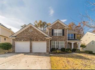 1520 Heatherglade Ln, Lawrenceville, GA 30045