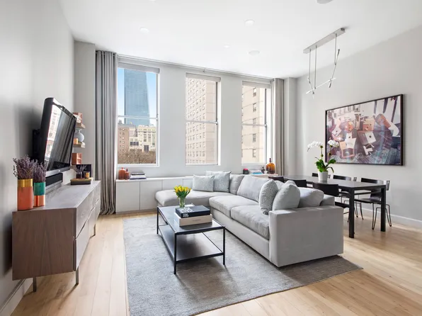 420 W 25th St, New York, NY