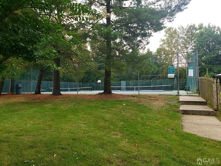 5132 Beech Ct — Photo 24