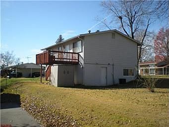 3rd image of 5258 Ville Maria Ln