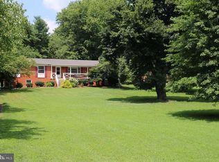 6324 Lee Highway Access Dr, Warrenton, VA 20187