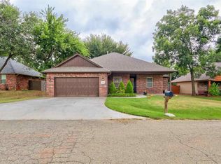 4916 Oakcrest Rd, Stillwater, OK 74075