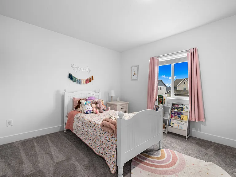 8154 W Fern St — Photo 29