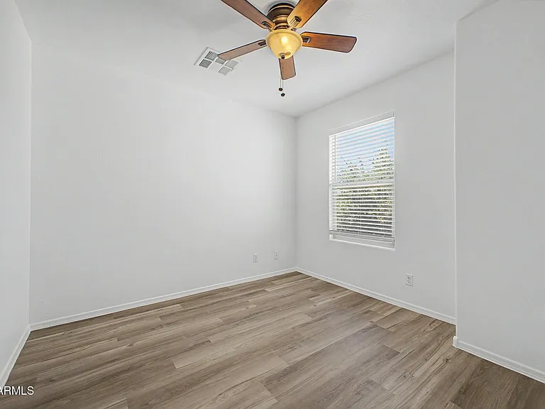 8777 W Dahlia Dr — Photo 16