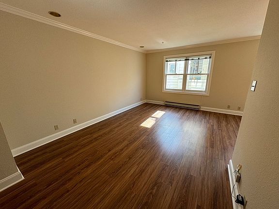 4th image of 206 Judah St APT 103