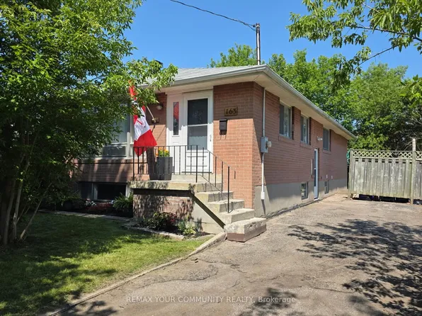163 Durham St, Oshawa, ON L1J 5R1
