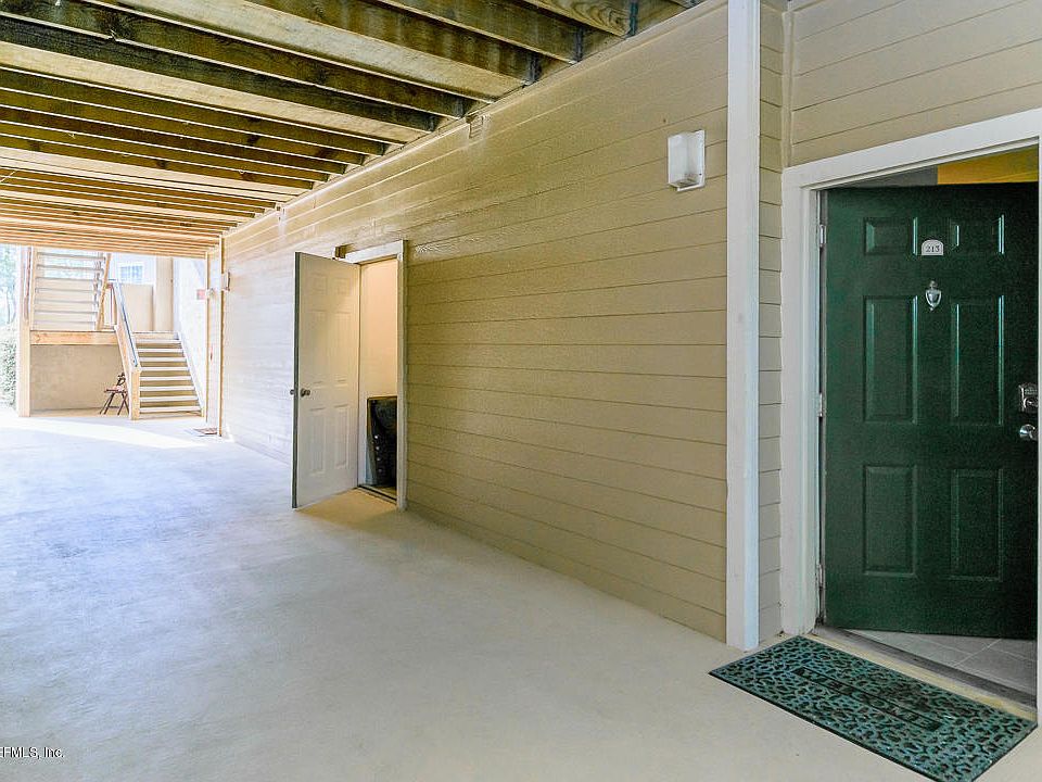 1st image of 180 Vera Cruz Dr #213