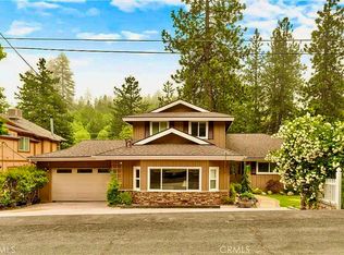 22433 Glenwood Dr, Crestline, CA 92325