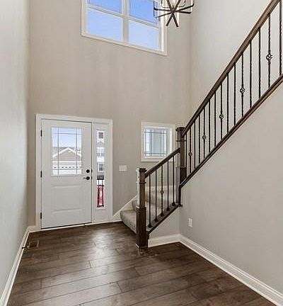 3rd image of 9083 Degler Ln