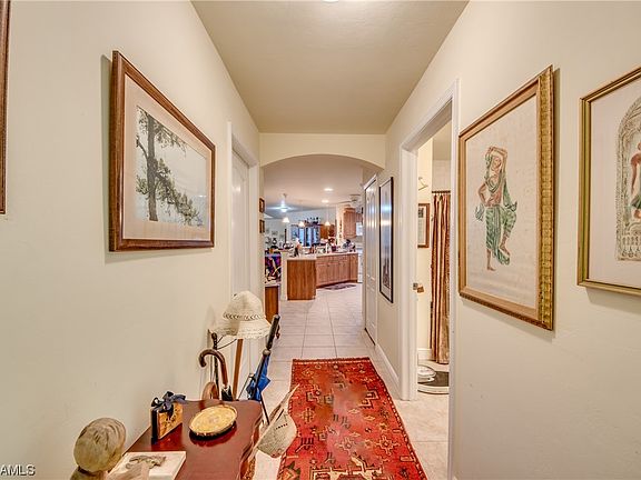 4th image of 1411-1413 SE 1st Pl