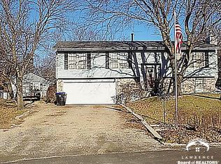 4200 NW Union Ct, Topeka, KS 66618