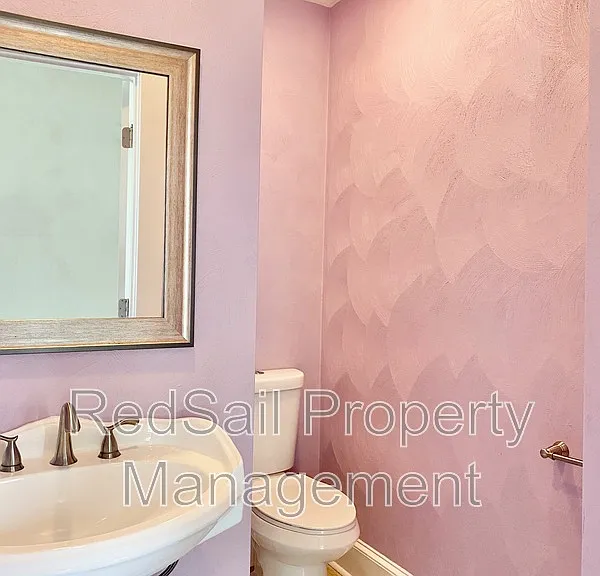 1708 Canton Ave — Photo 12