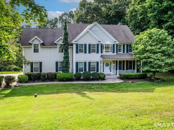 23 Meredith Lane, New Milford, CT 06776