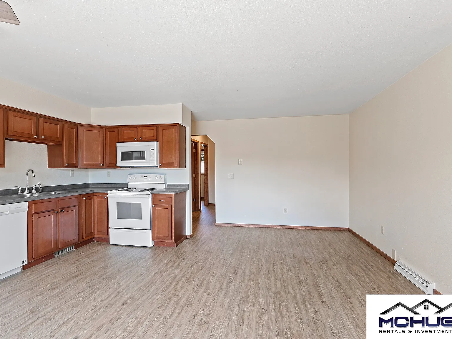 527 Northridge Dr — Photo 3