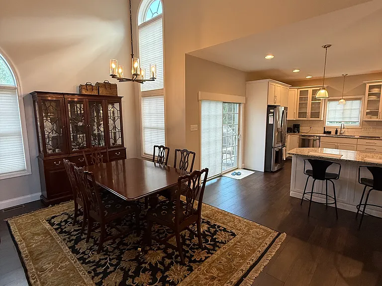170 Victoria Ln — Photo 10