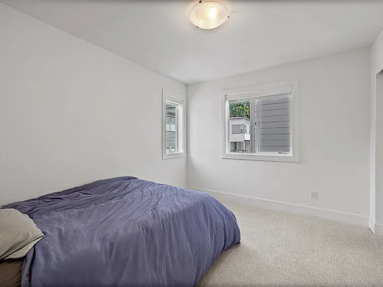 7811 NE 123rd Ct — Photo 21