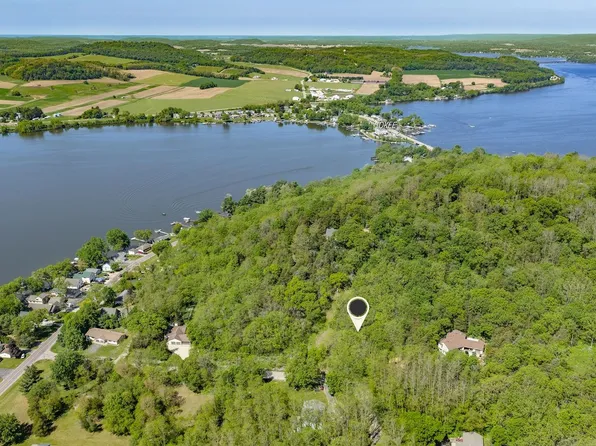 N2301 Cactus Acres Rd, Lodi, WI 53555