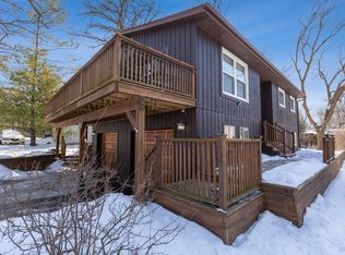 19353 W West Shore Dr, Mundelein, IL