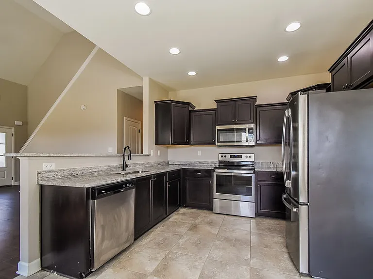 3596 Sabra Ln — Photo 7