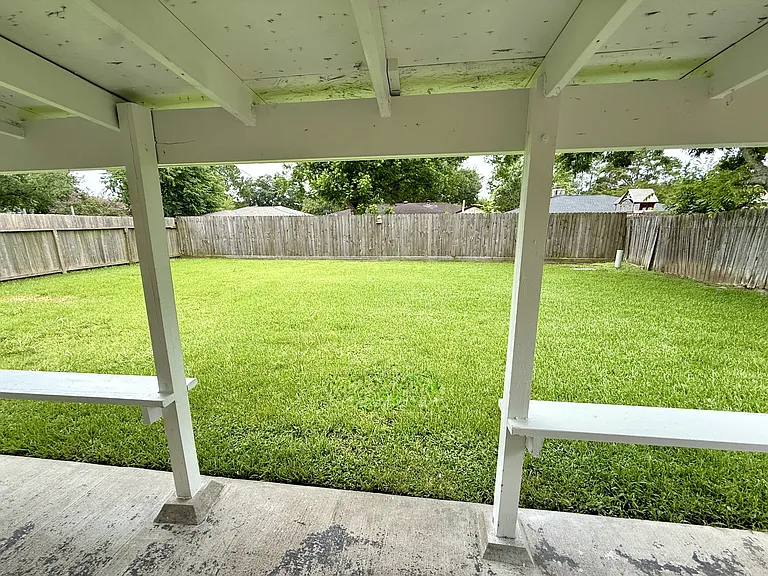 16814 David Glen Dr — Photo 10