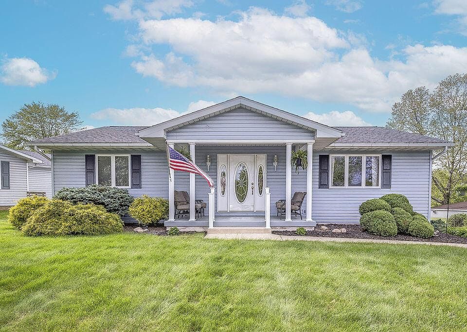 1st image of 1080 Apple Valley Dr