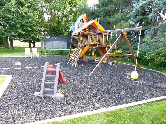 Great yard for kids.