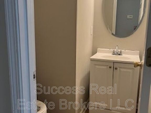 4th image of 5335 Willow Park Blvd