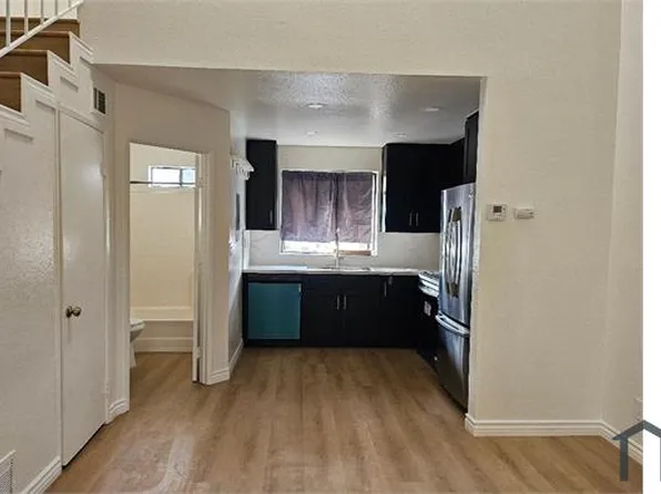 12862 Benson Ave APT 12, Chino, CA 91710