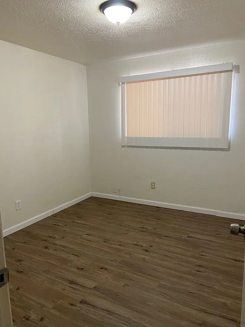 127 Tennessee SE — Photo 4